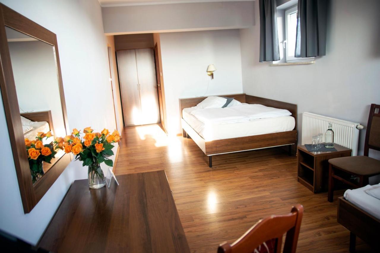Weranda Rooms Tychy Exterior foto
