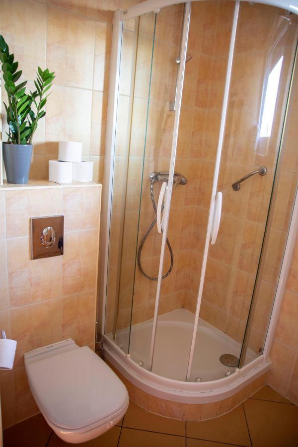 Weranda Rooms Tychy Exterior foto